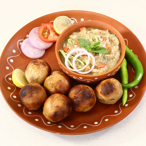 Litti Chokha (2 Pcs)