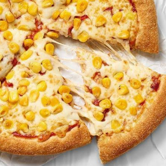 Corn Cheese Pizza (The Kulhar Chuski)