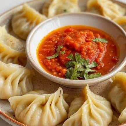 Chicken Momos steam (10 Pcs.)  [Street and straw]