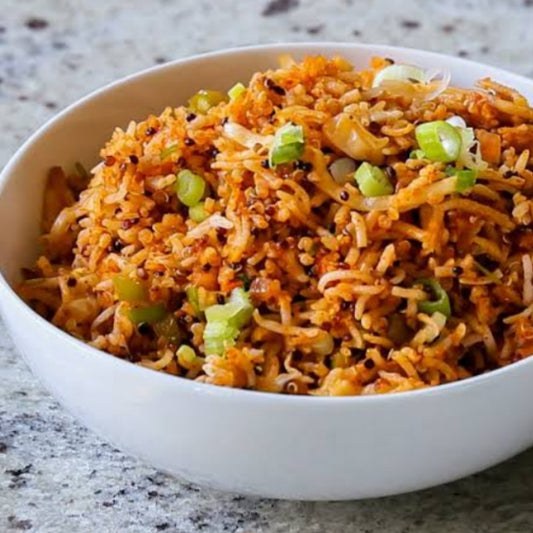 Schezwan veg fried rice  [Street and Straw]