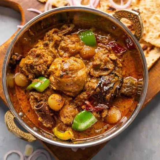 Chicken kadhai  [Street and Straw]