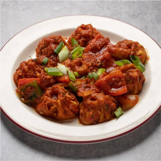Veg Chilli Momo  (10 Pcs.) [Street and straw]