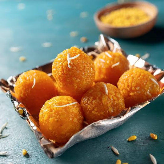 Boondi laddoo  (500 gm) [ Banshi Sah and sons]