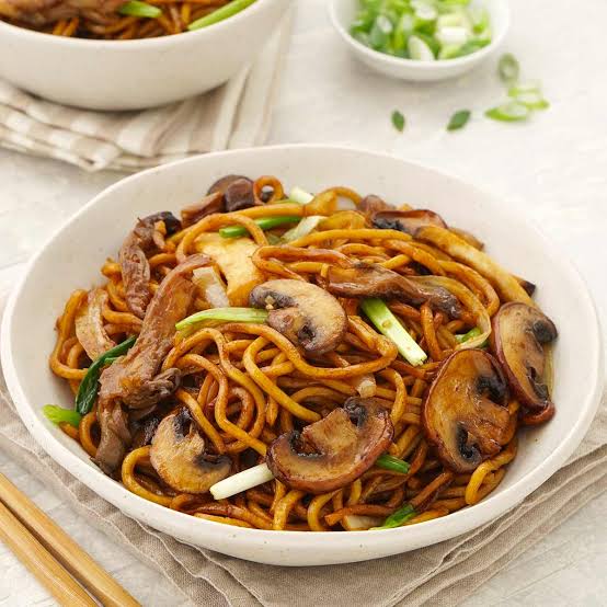 Mushroom Chowmein  [Biryani House]