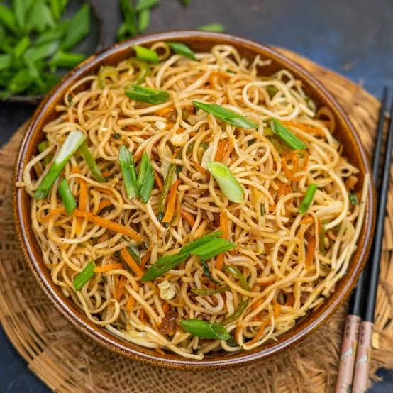 Veg Hakka Noodles  [Biryani House]