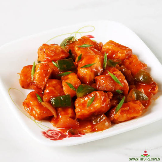 Paneer chilli (10Pcs.)  [street and straw]