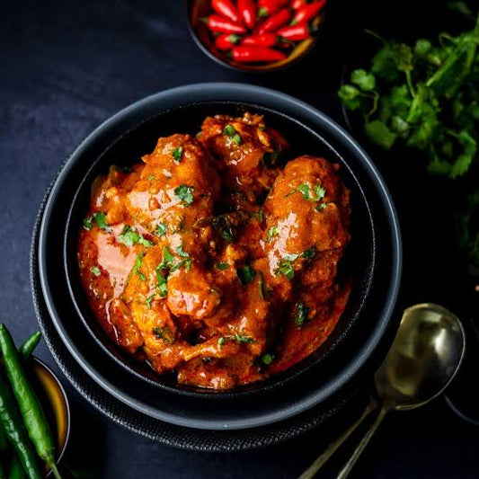 Chicken do pyaza  [Street and Straw]