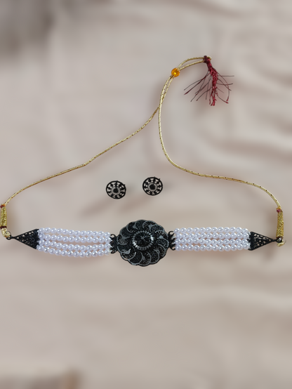 Oxidised pendent with moti mala necklace set
