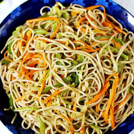 Veg noodles  (Street and straw)